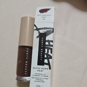 Fenty Beauty Gloss Bomb Heat - Hot Chocolit